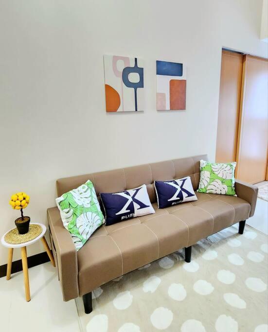 Cosy Executive 1 Bedroom Uptown Parksuites Ultra Fast Internet Manila Eksteriør billede